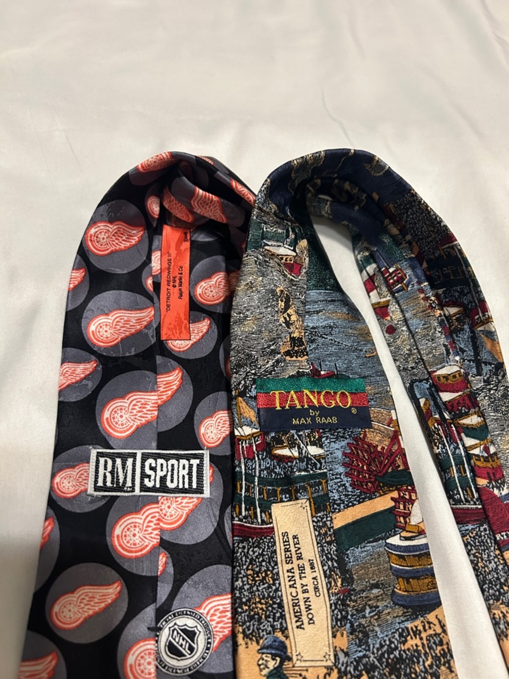 🧢$16 Sale⚾️ Novelty tie lot NHL max raab chiropractor wizard of oz - Picture 9 of 9